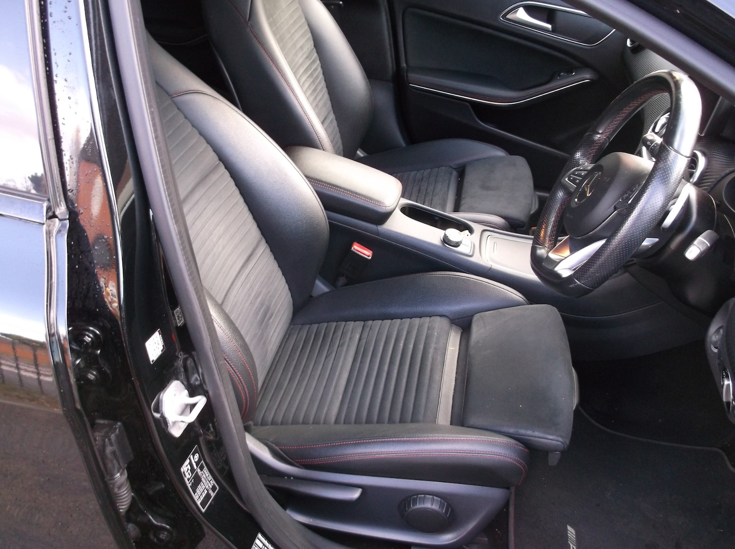 Used Mercedes-Benz A-Class 2017 for sale - 76736506: Photo 9