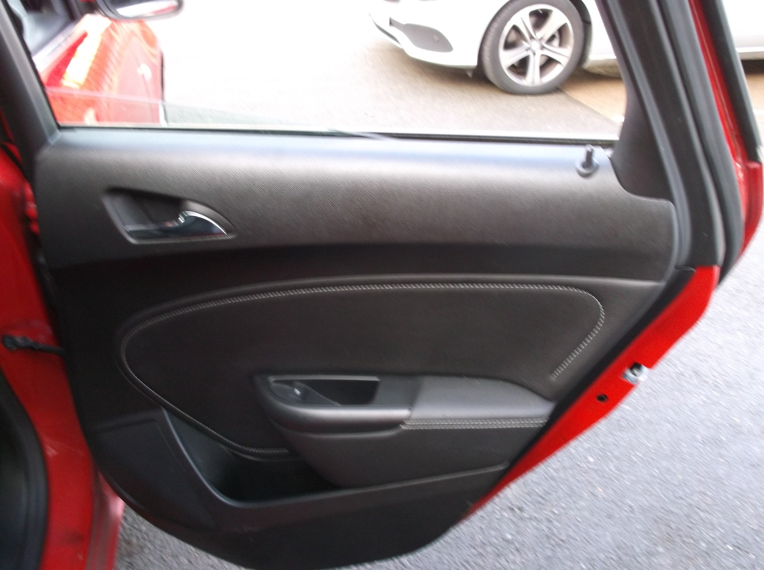 Used Vauxhall Astra 2013 for sale - 77223375: Photo 10