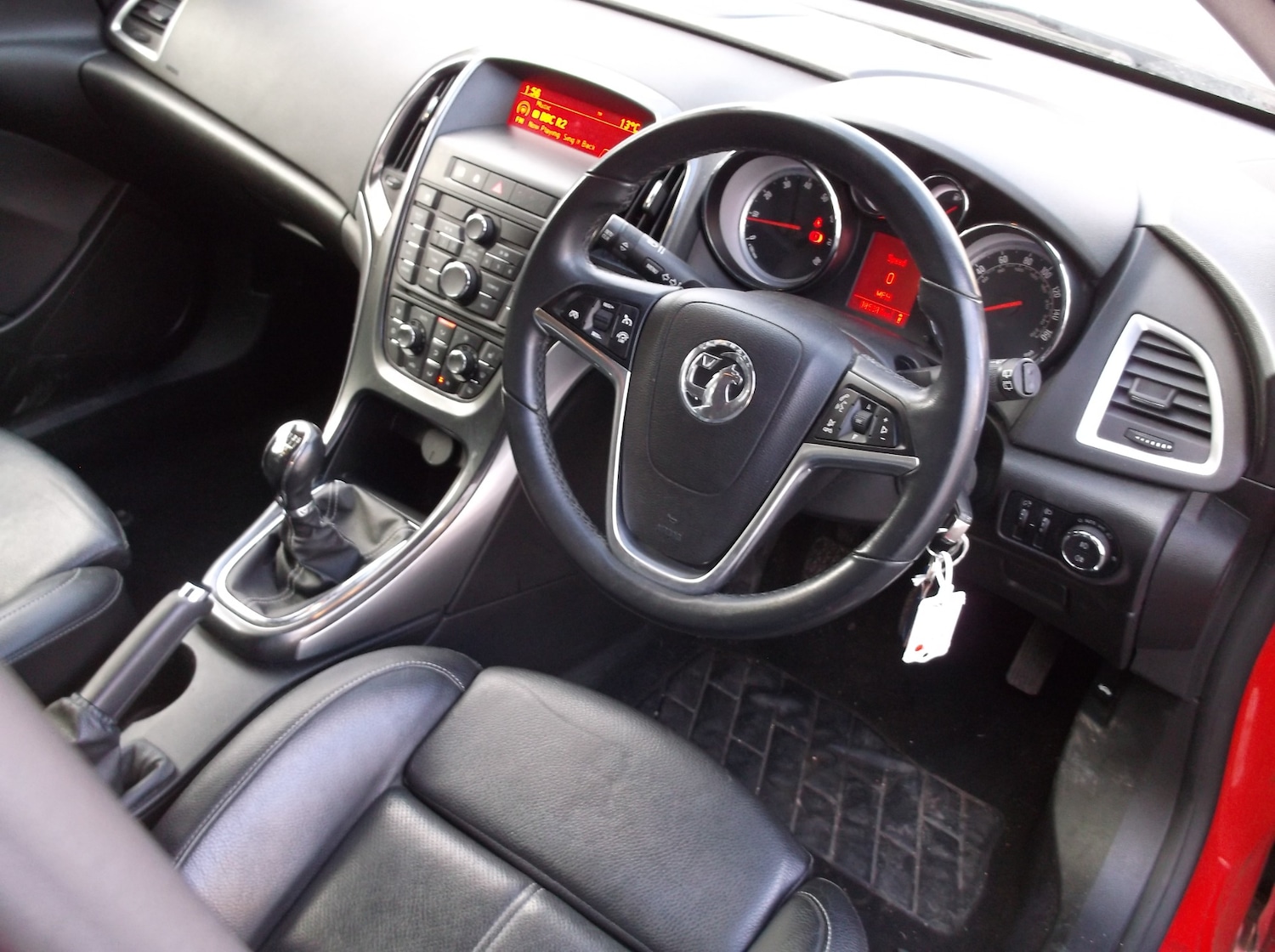 Used Vauxhall Astra 2013 for sale - 77223375: Photo 11