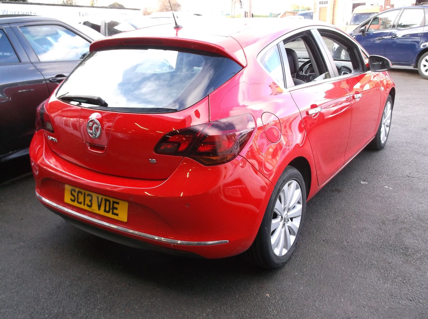 Used Vauxhall Astra 2013 for sale - 77223375: Photo 5