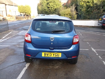 Used Dacia Sandero 2013 for sale - 76556762: Photo