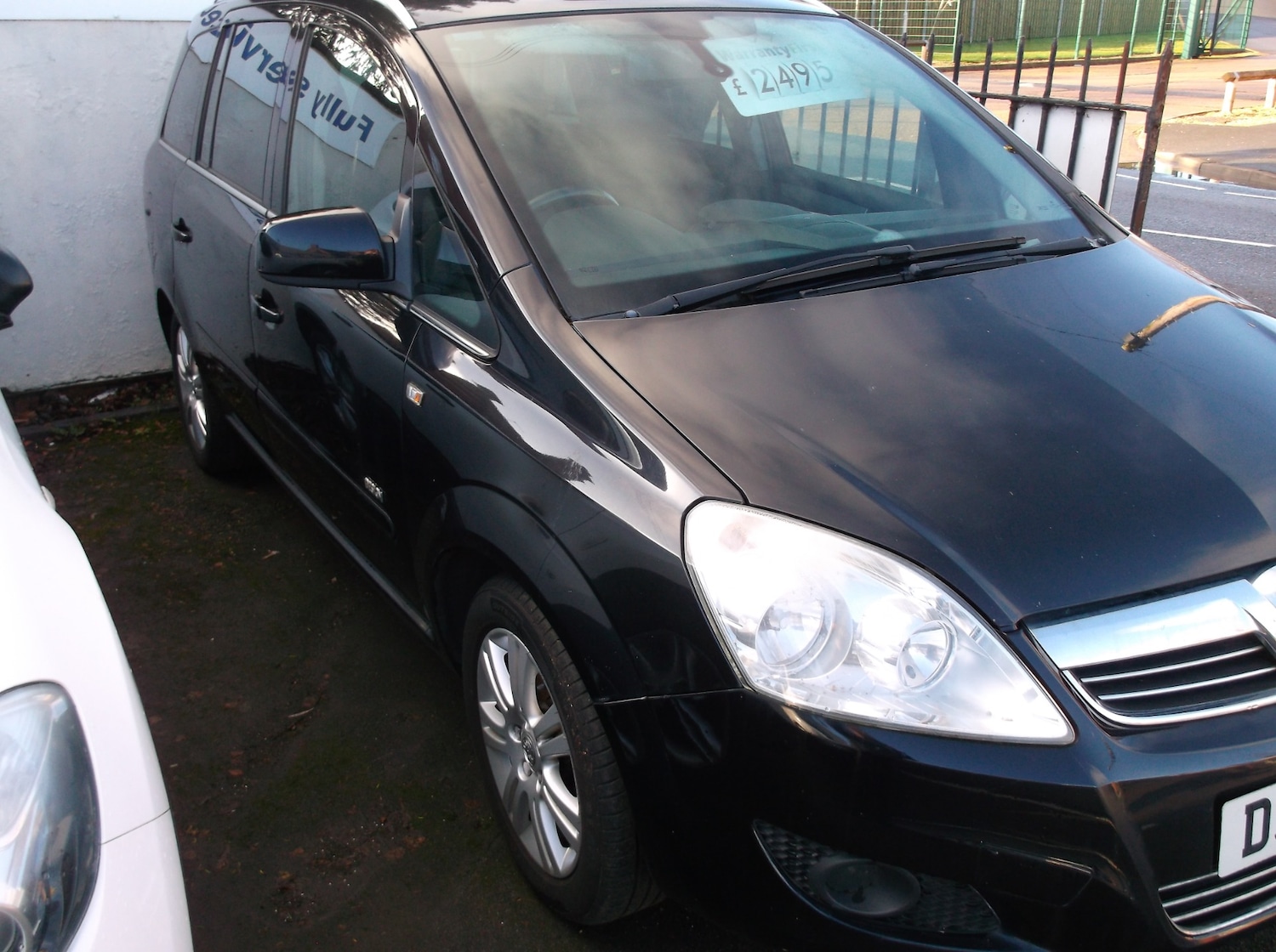 Used Vauxhall Zafira 2010 for sale - 76709798: Photo 3