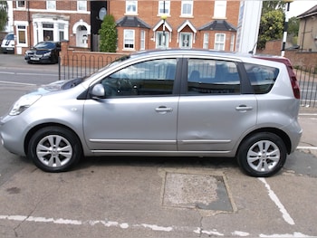 Used Nissan Note 2010 for sale - 75829577: Photo