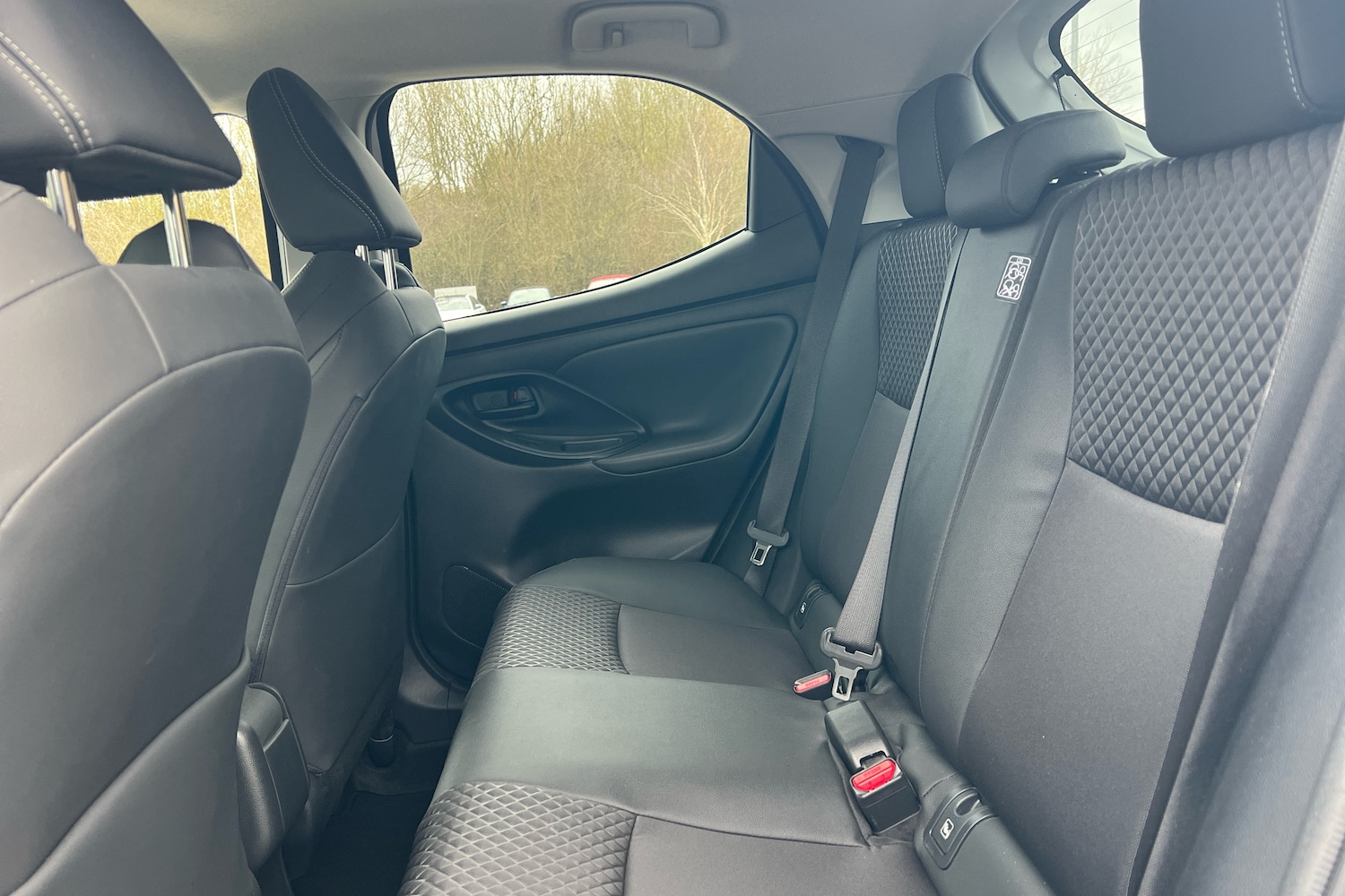 Used Mazda Mazda2 HYBRID 2023 for sale - 77775090: Photo 12