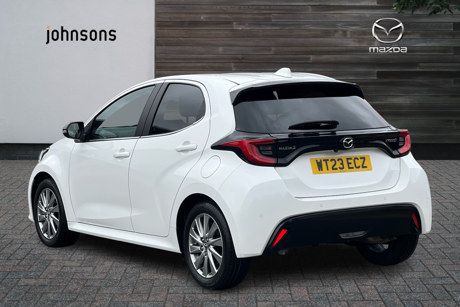 Used Mazda Mazda2 HYBRID 2023 for sale - 77775090: Photo 2