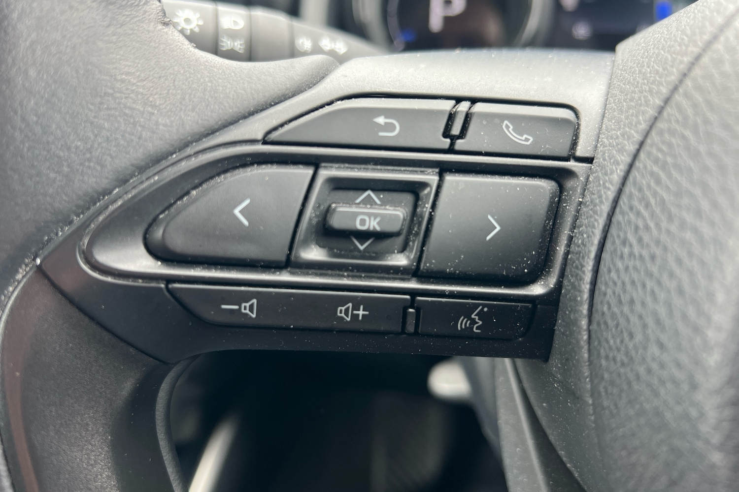 Used Mazda Mazda2 HYBRID 2023 for sale - 77775090: Photo 23