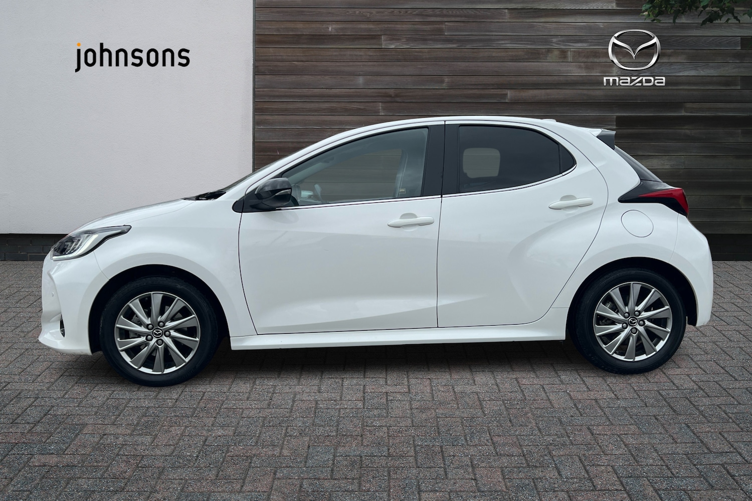 Used Mazda Mazda2 HYBRID 2023 for sale - 77775090: Photo 9
