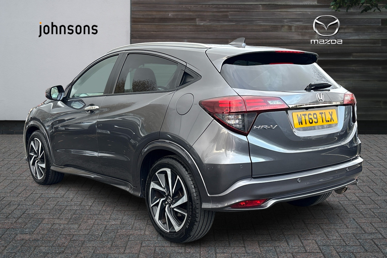 Used Honda HR-V 2019 for sale - 77125830: Photo 2