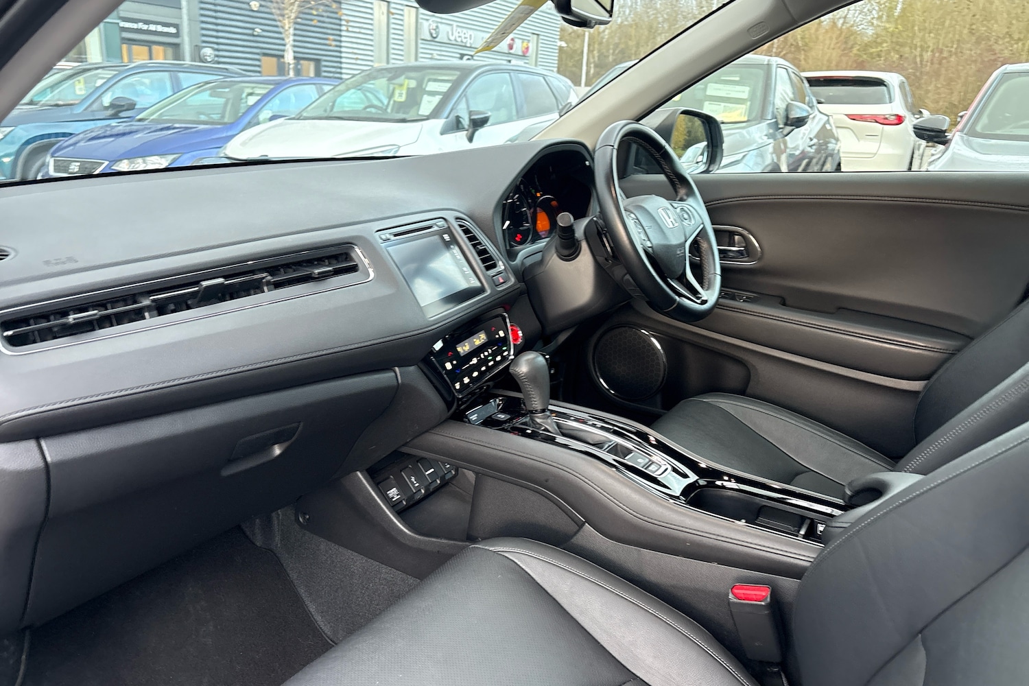 Used Honda HR-V 2019 for sale - 77125830: Photo 3