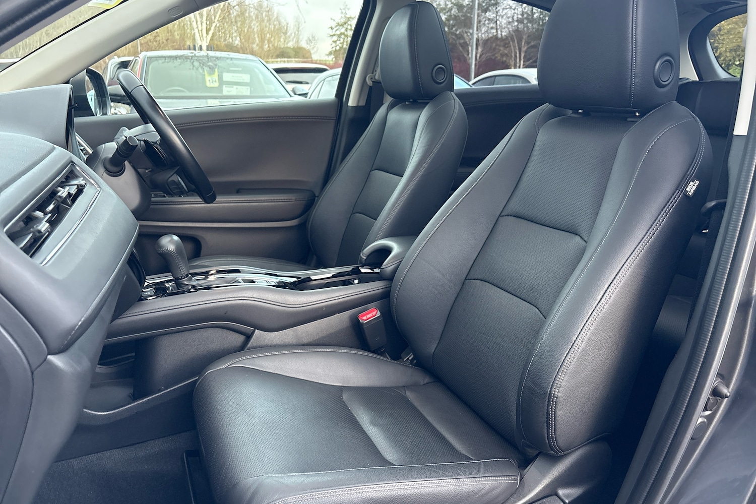 Used Honda HR-V 2019 for sale - 77125830: Photo 6