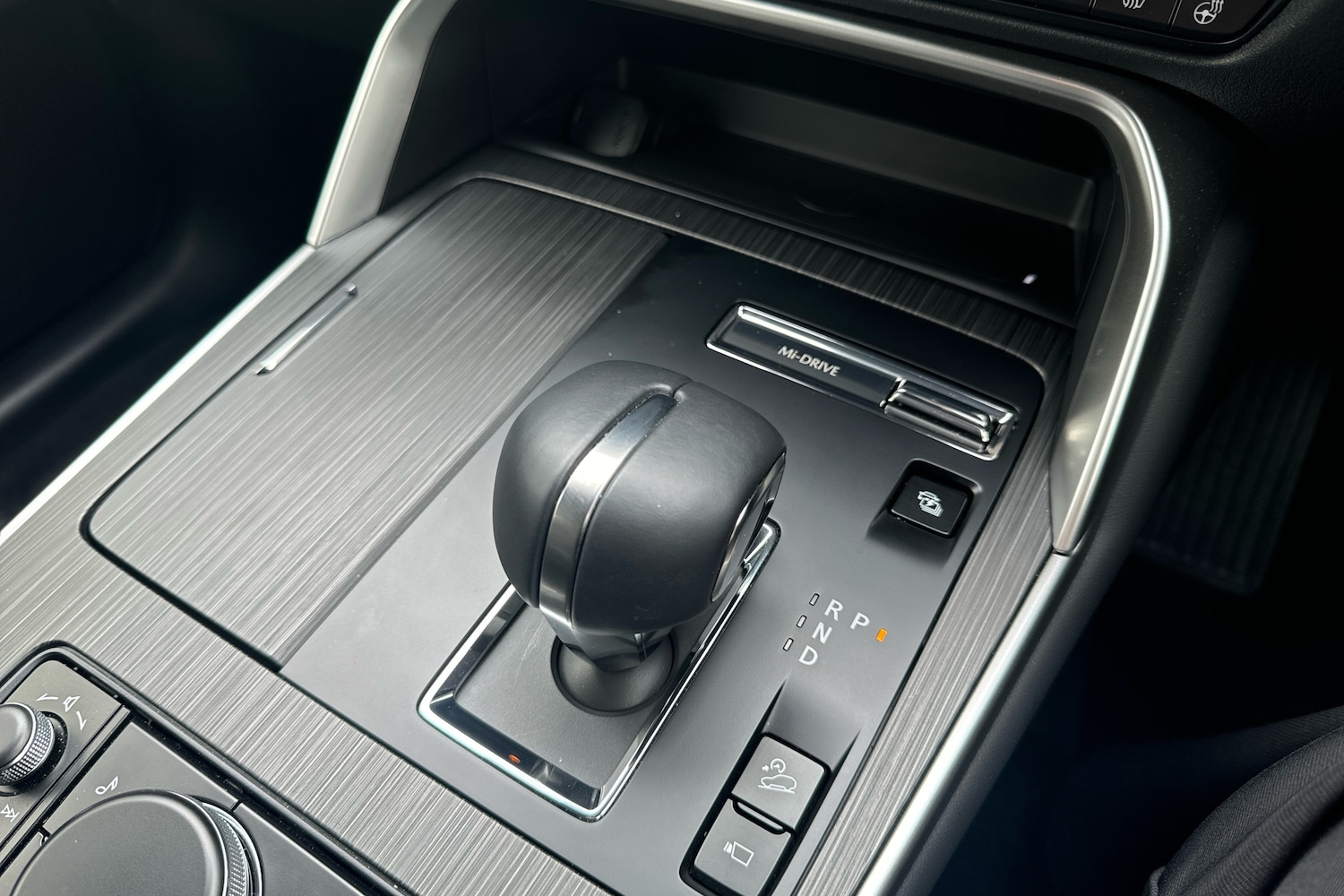 Used Mazda CX-60 2025 for sale - 76680627: Photo 14