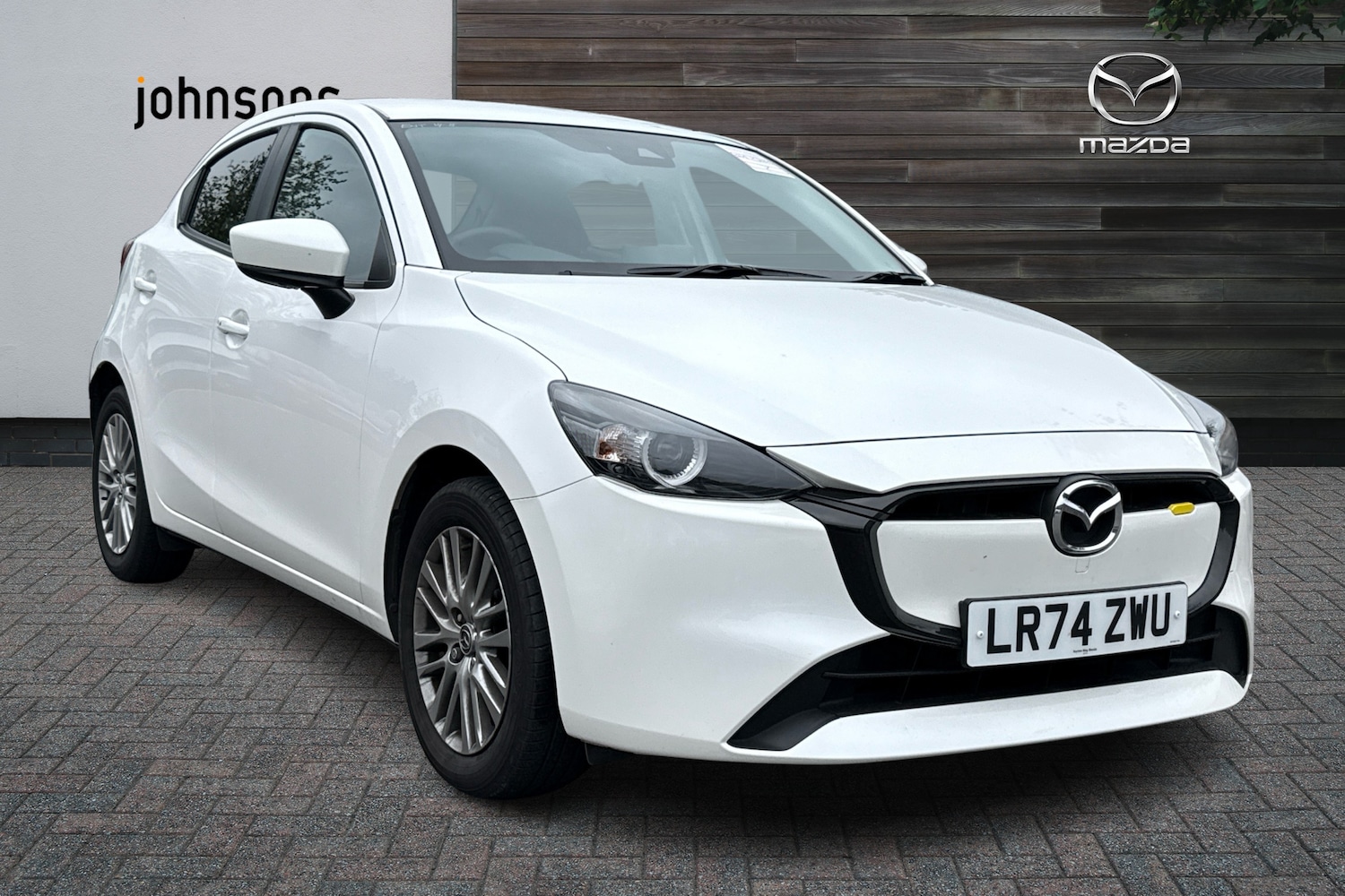 Used Mazda Mazda2 2024 for sale - 76684805: Photo 1