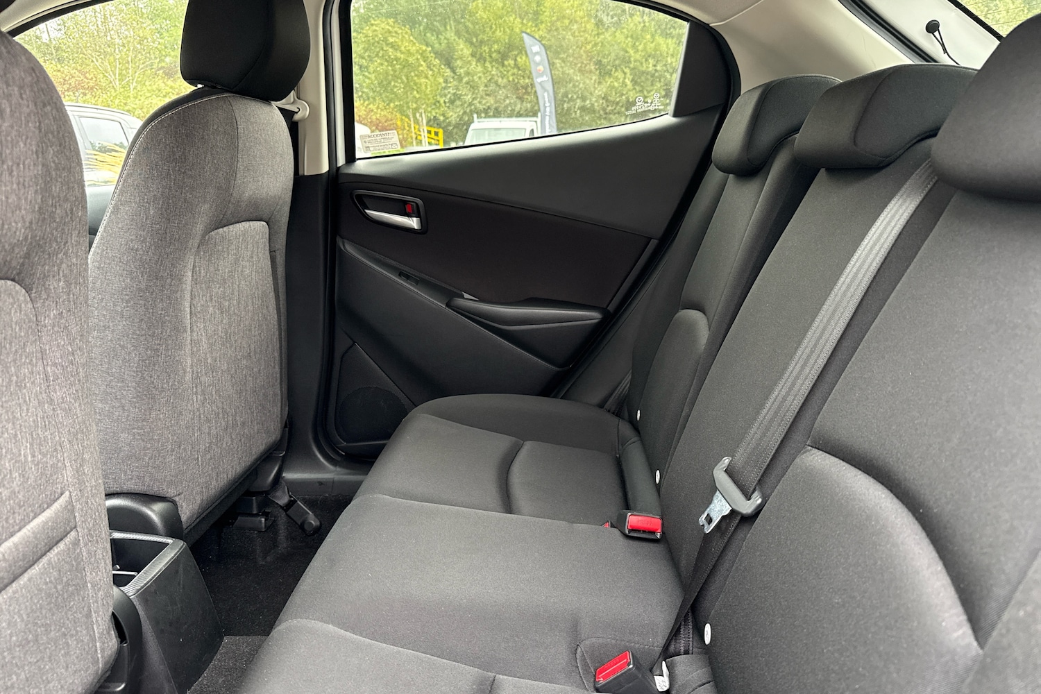 Used Mazda Mazda2 2024 for sale - 76684805: Photo 12