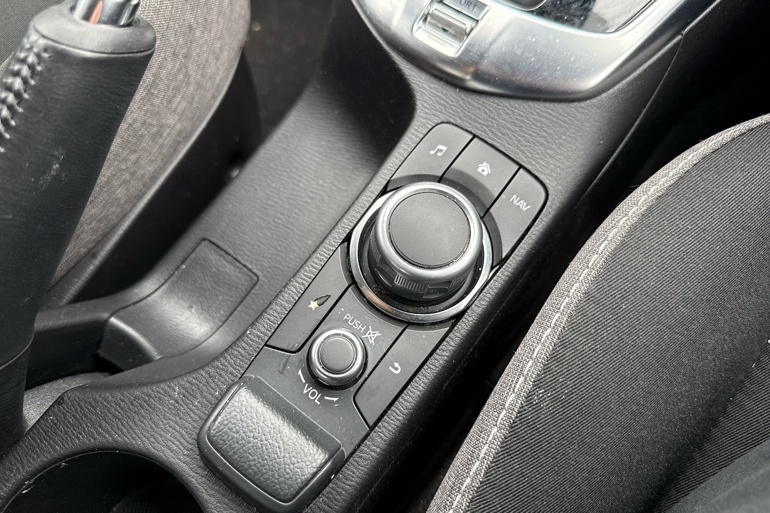 Used Mazda Mazda2 2024 for sale - 76684805: Photo 22