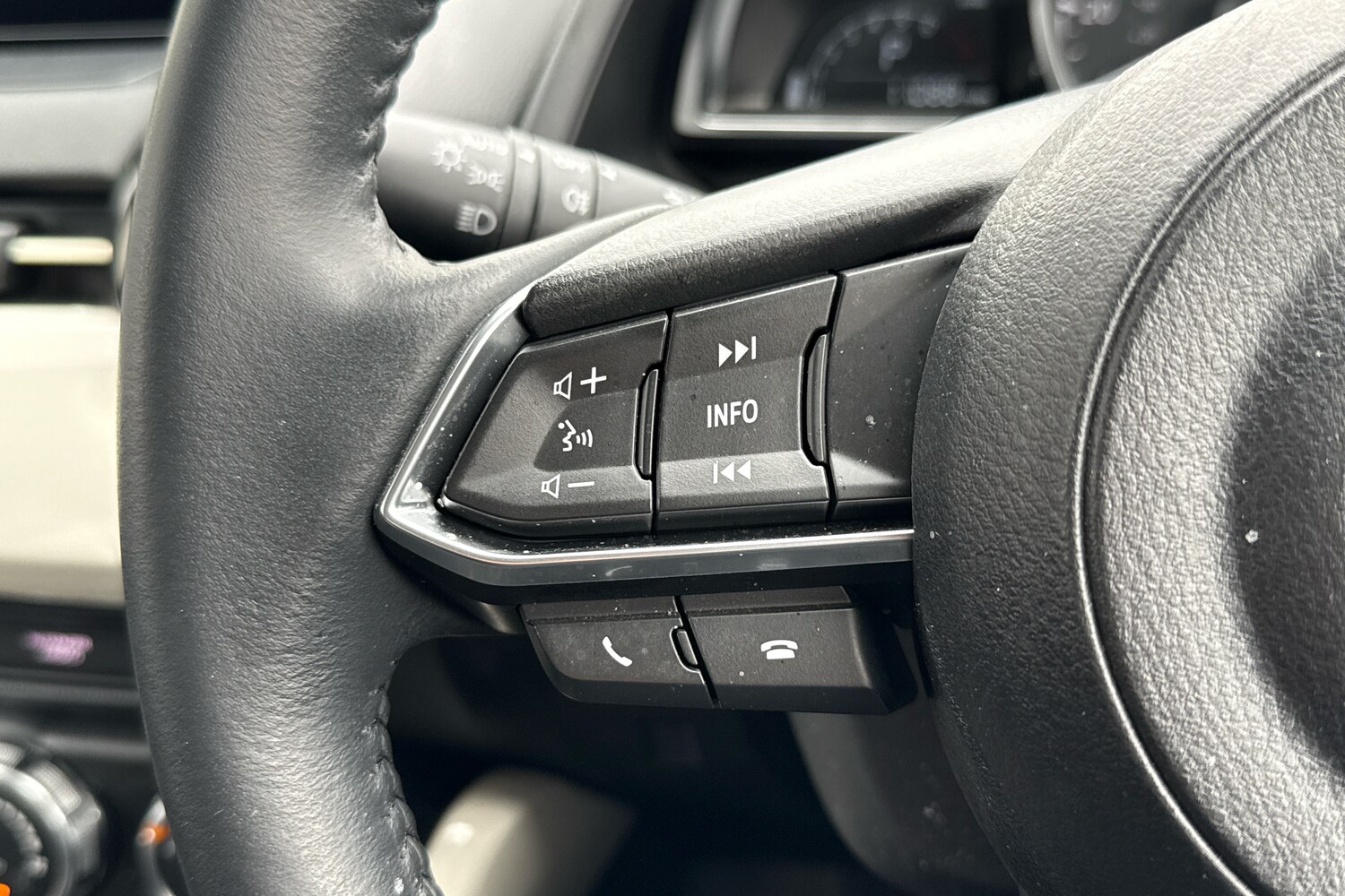 Used Mazda Mazda2 2024 for sale - 76684805: Photo 24