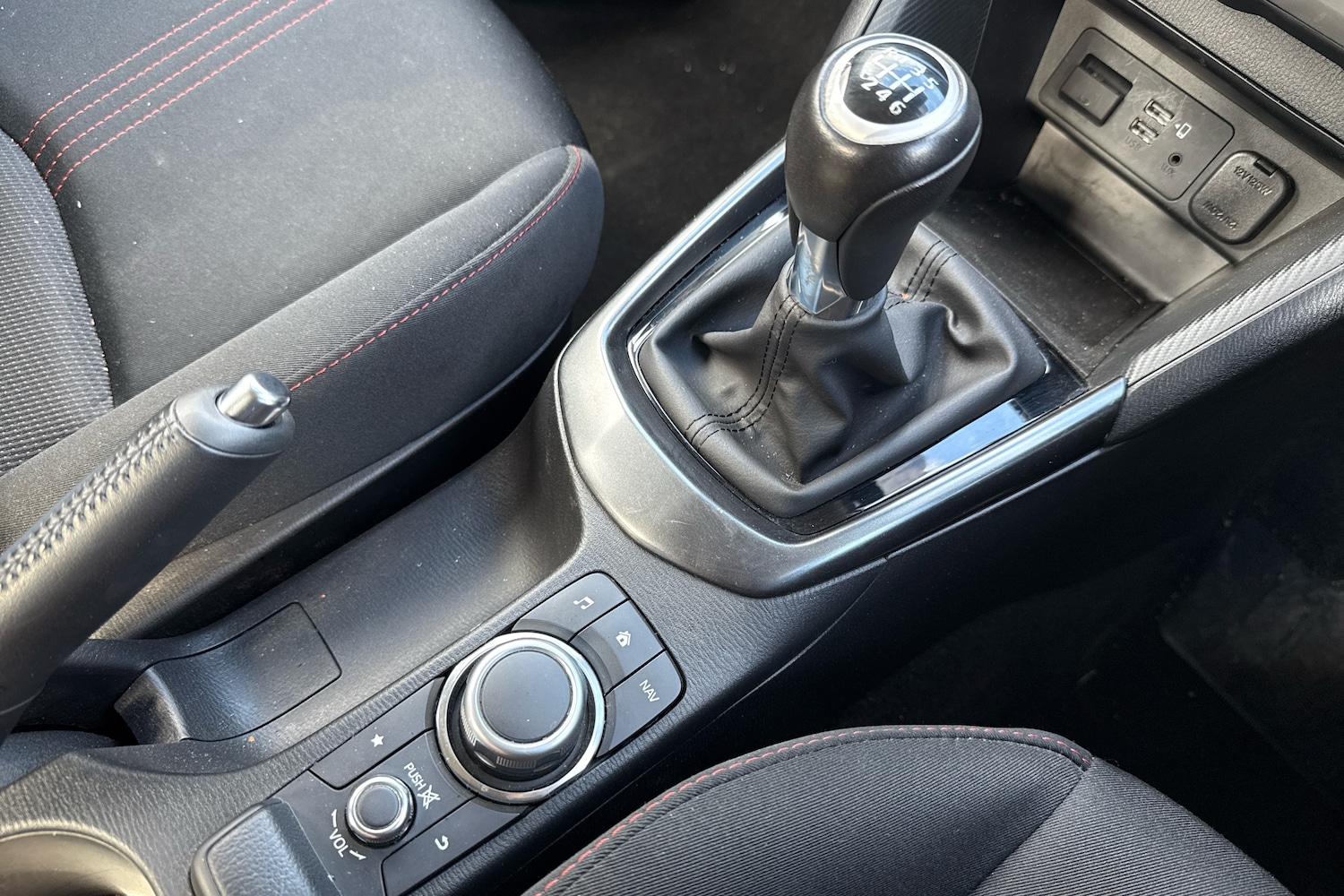 Used Mazda Mazda2 2024 for sale - 76677325: Photo 14