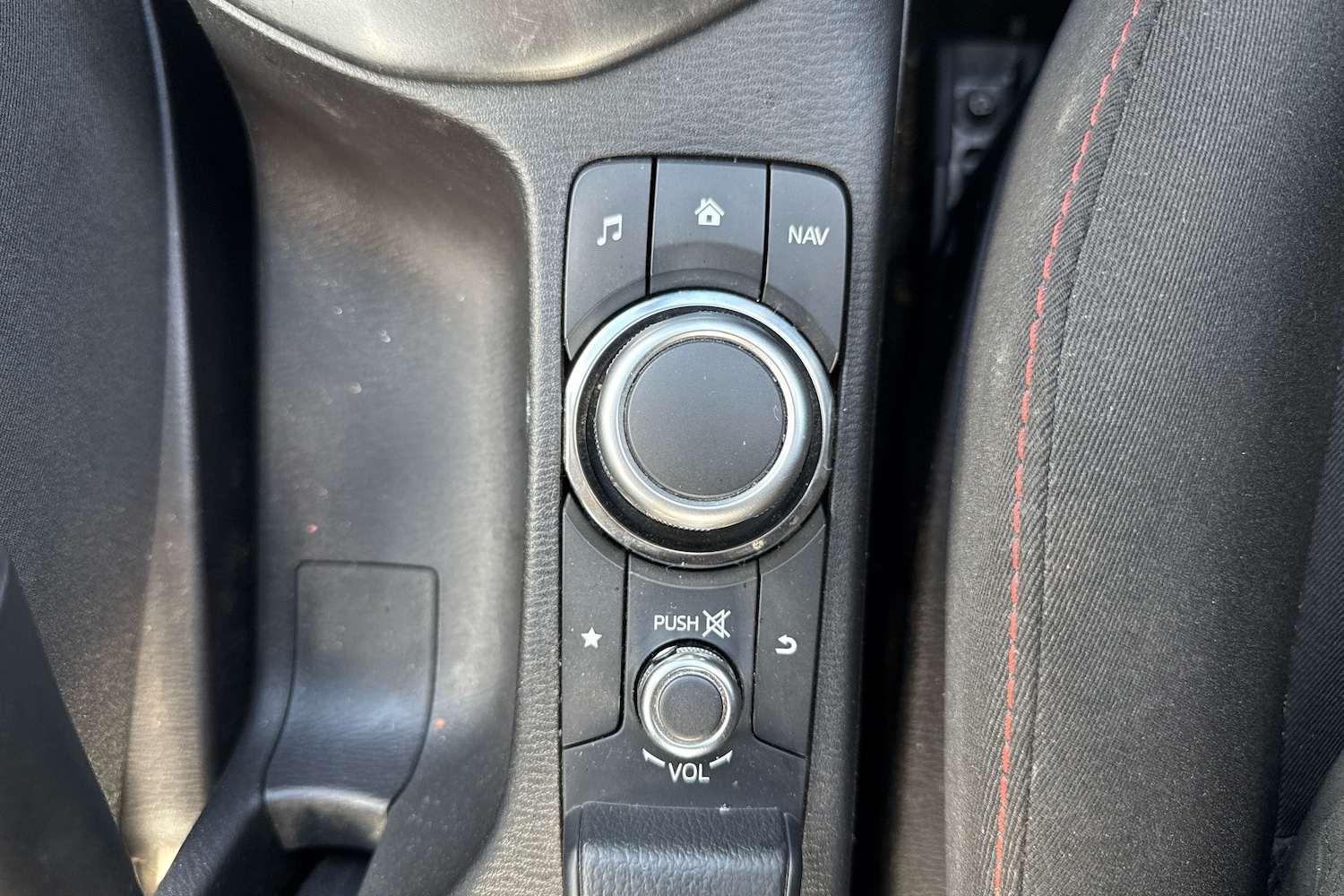 Used Mazda Mazda2 2024 for sale - 76677325: Photo 23