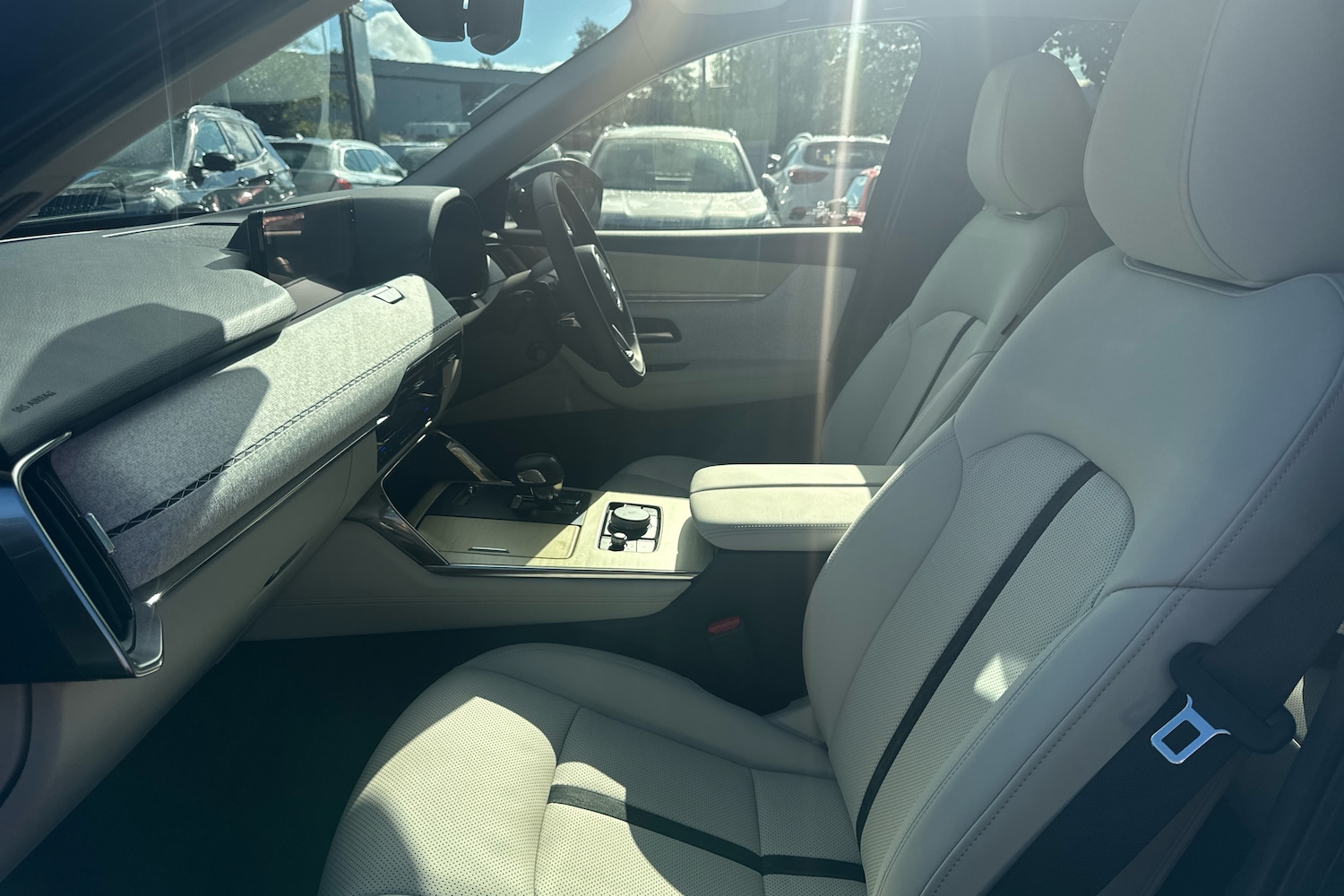 Used Mazda CX-60 2025 for sale - 76680616: Photo 6