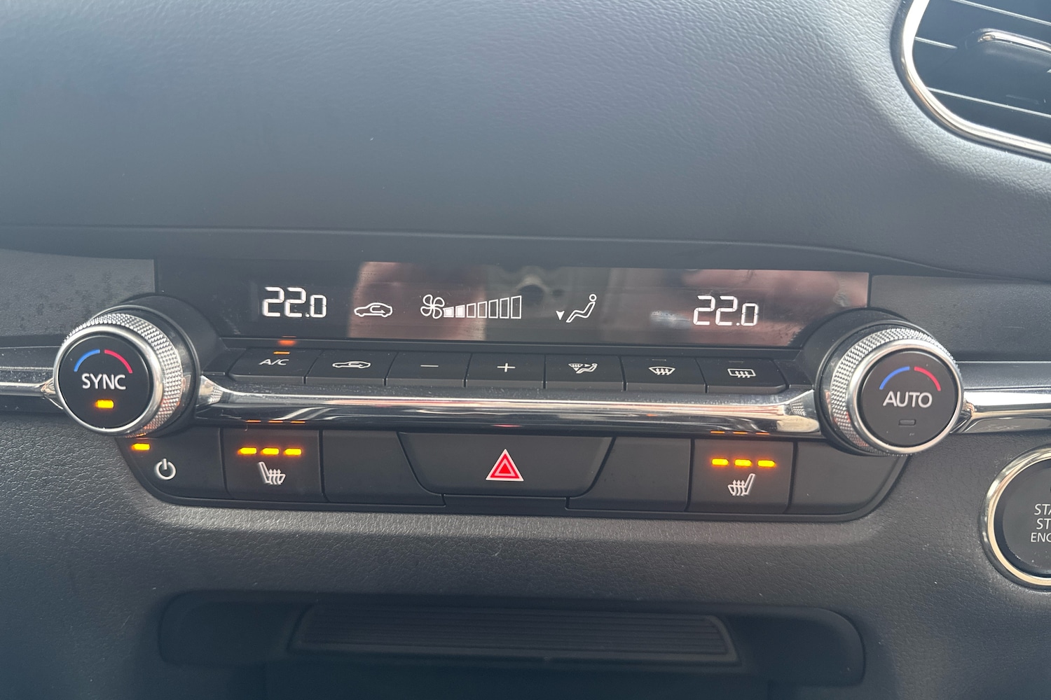 Used Mazda CX-30 2023 for sale - 76676279: Photo 17