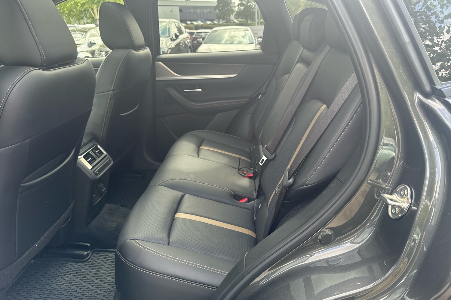 Used Mazda CX-60 2025 for sale - 76680066: Photo 12