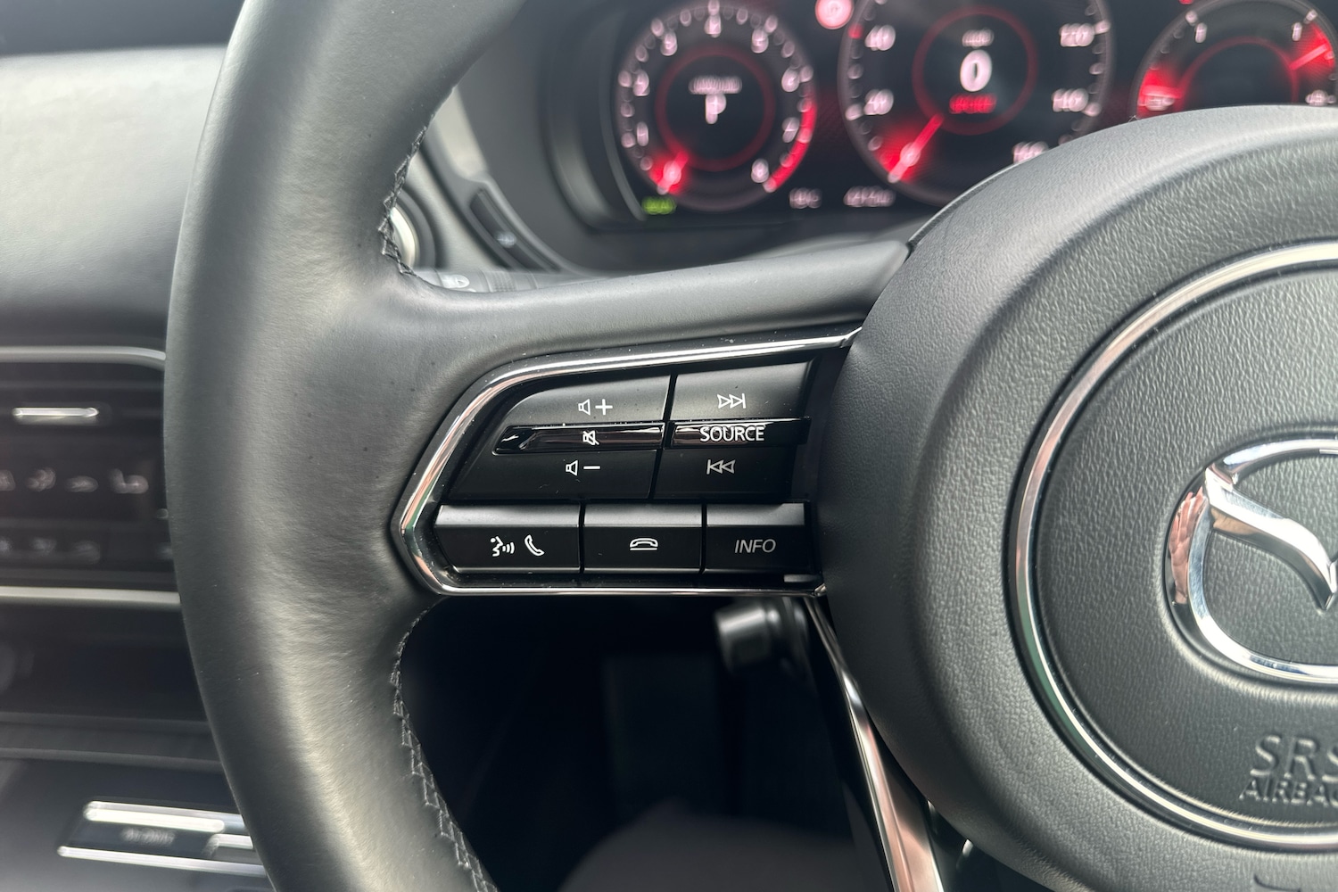 Used Mazda CX-60 2025 for sale - 76680066: Photo 23