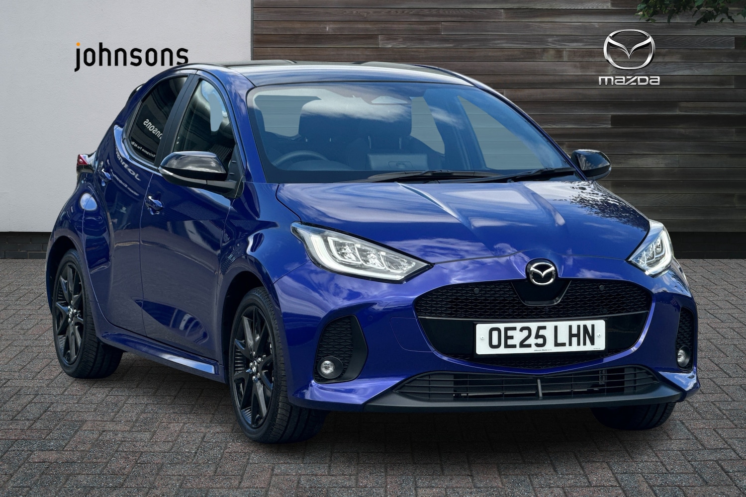 Used Mazda Mazda2 HYBRID 2025 for sale - 76680399: Photo 1