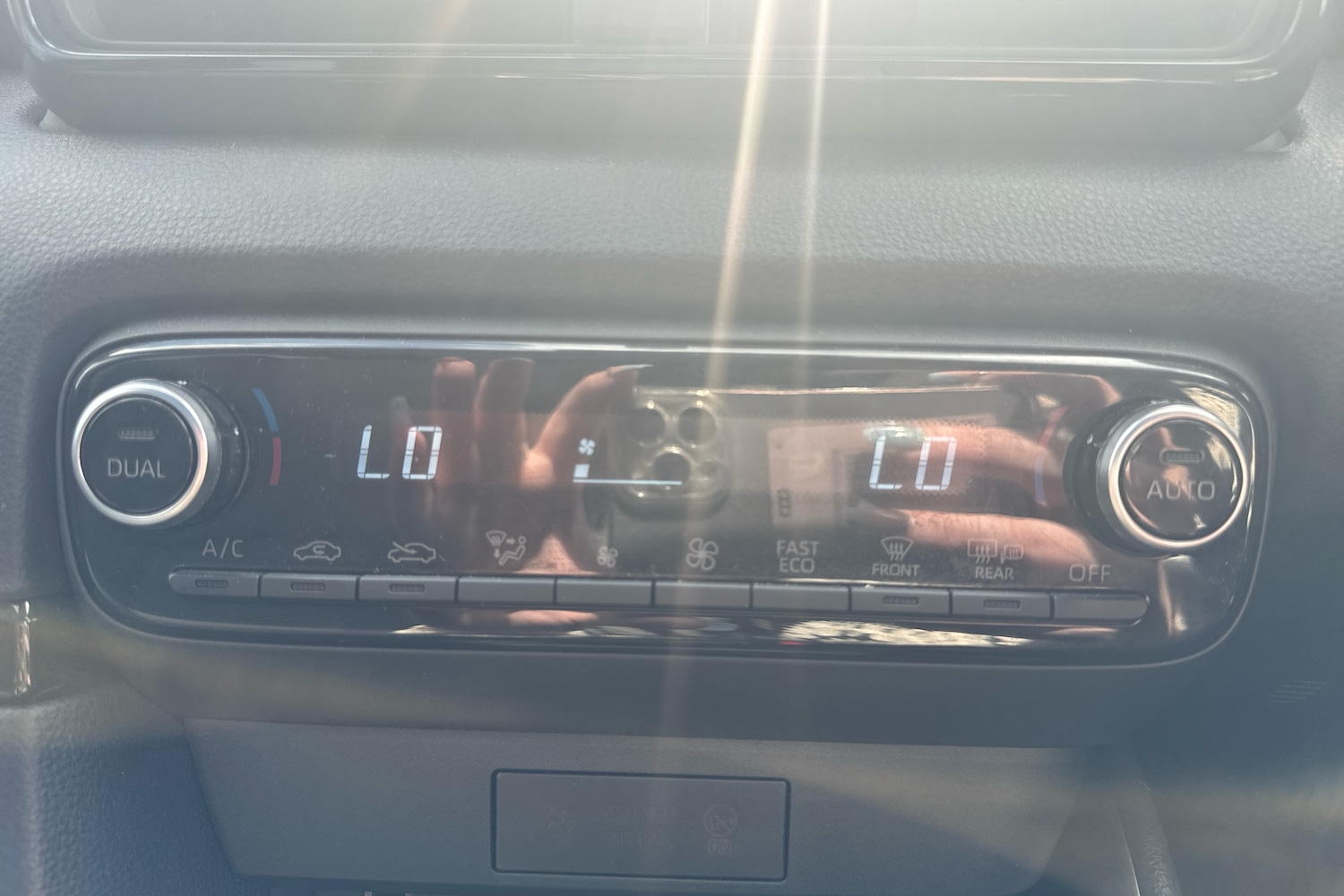 Used Mazda Mazda2 HYBRID 2025 for sale - 76680399: Photo 18