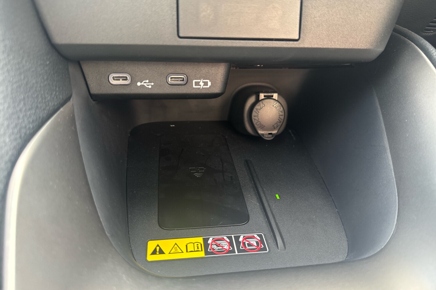 Used Mazda Mazda2 HYBRID 2025 for sale - 76680399: Photo 19