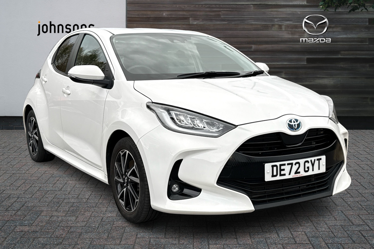 Used Toyota Yaris 2022 for sale - 76675063: Photo 1