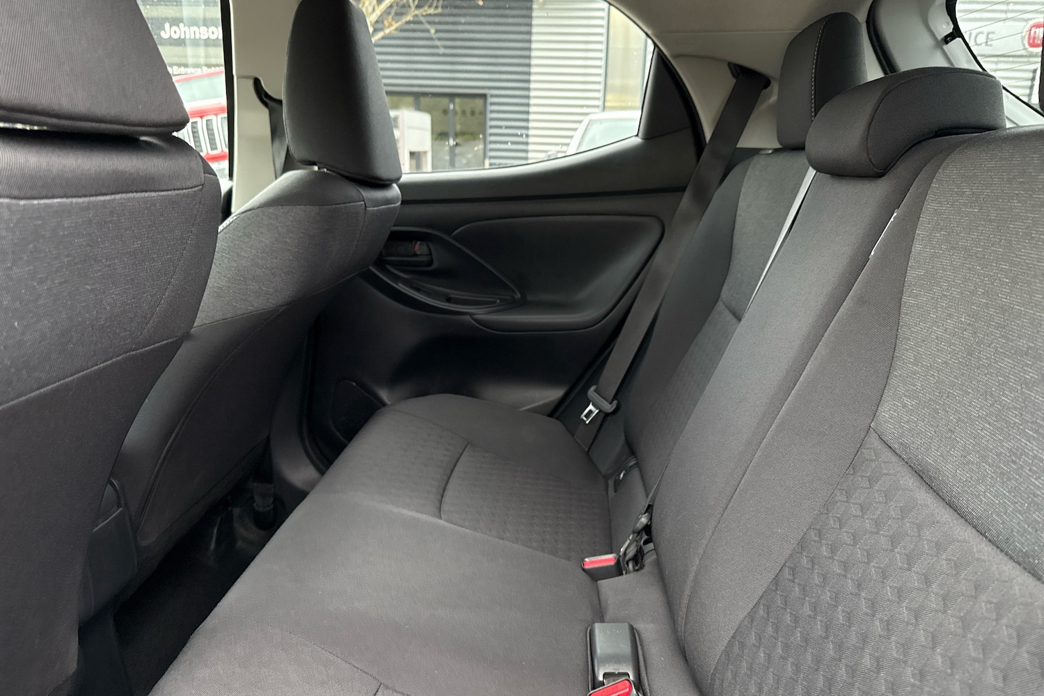 Used Toyota Yaris 2022 for sale - 76675063: Photo 12