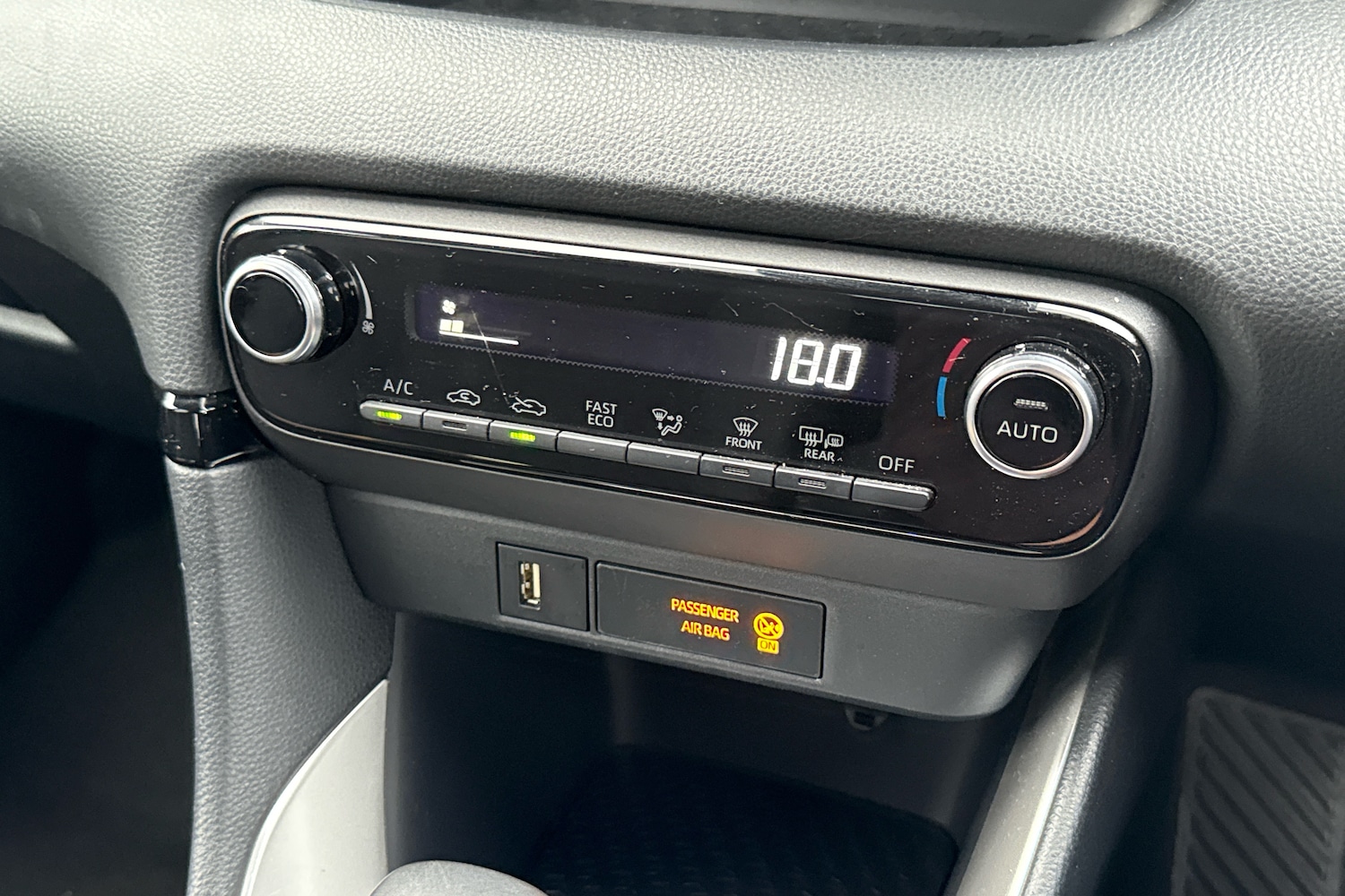 Used Toyota Yaris 2022 for sale - 76675063: Photo 17