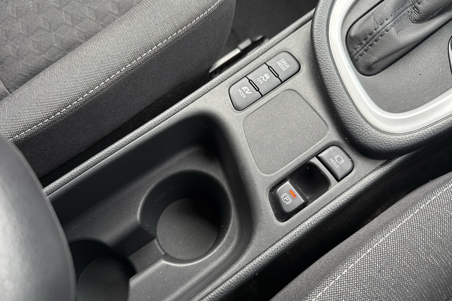 Used Toyota Yaris 2022 for sale - 76675063: Photo 18