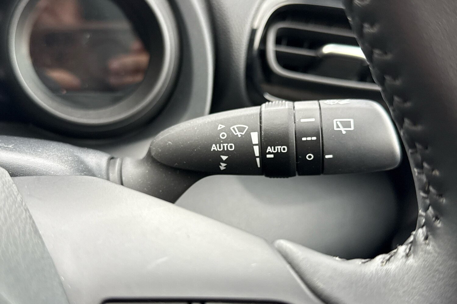 Used Toyota Yaris 2022 for sale - 76675063: Photo 22