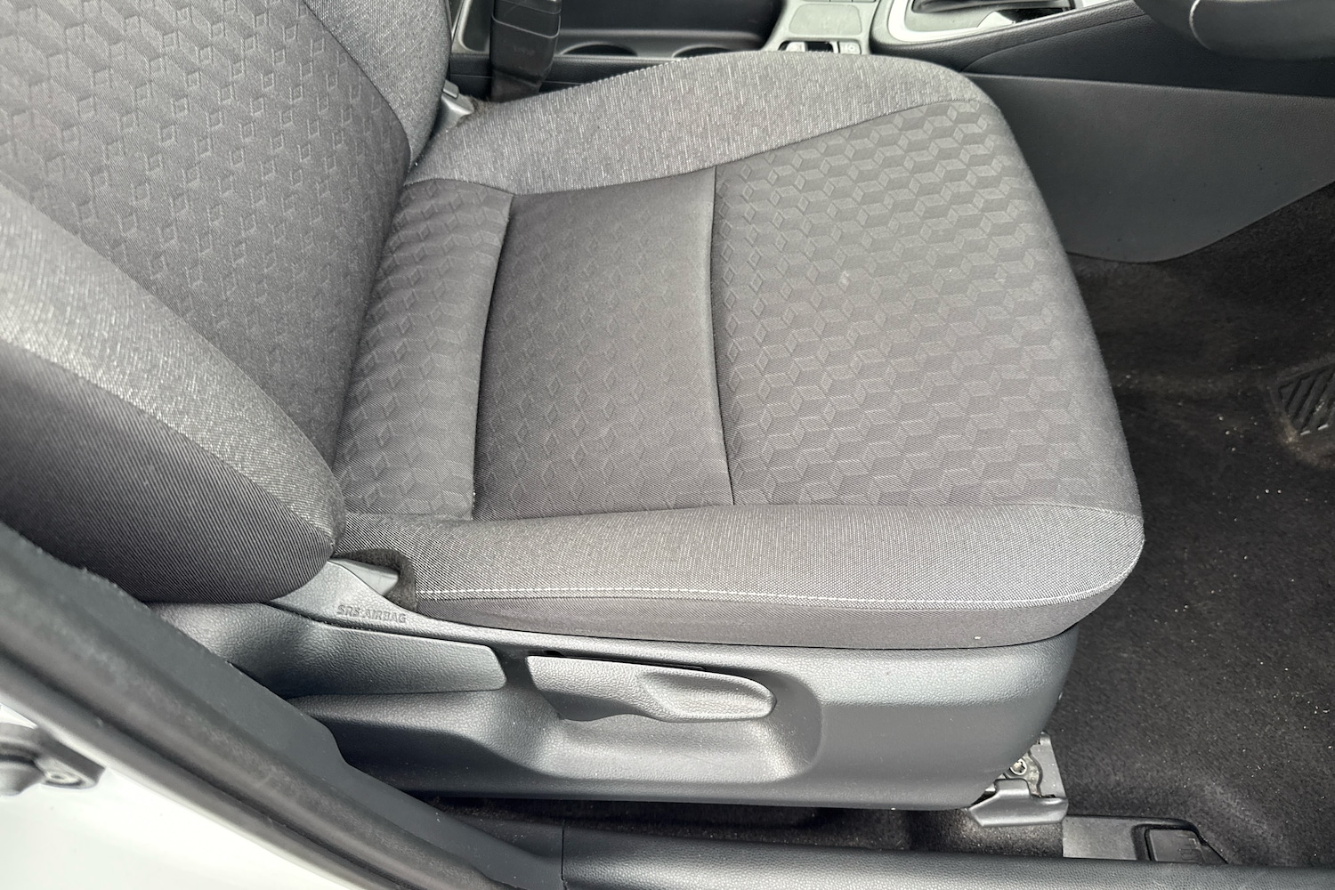 Used Toyota Yaris 2022 for sale - 76675063: Photo 25