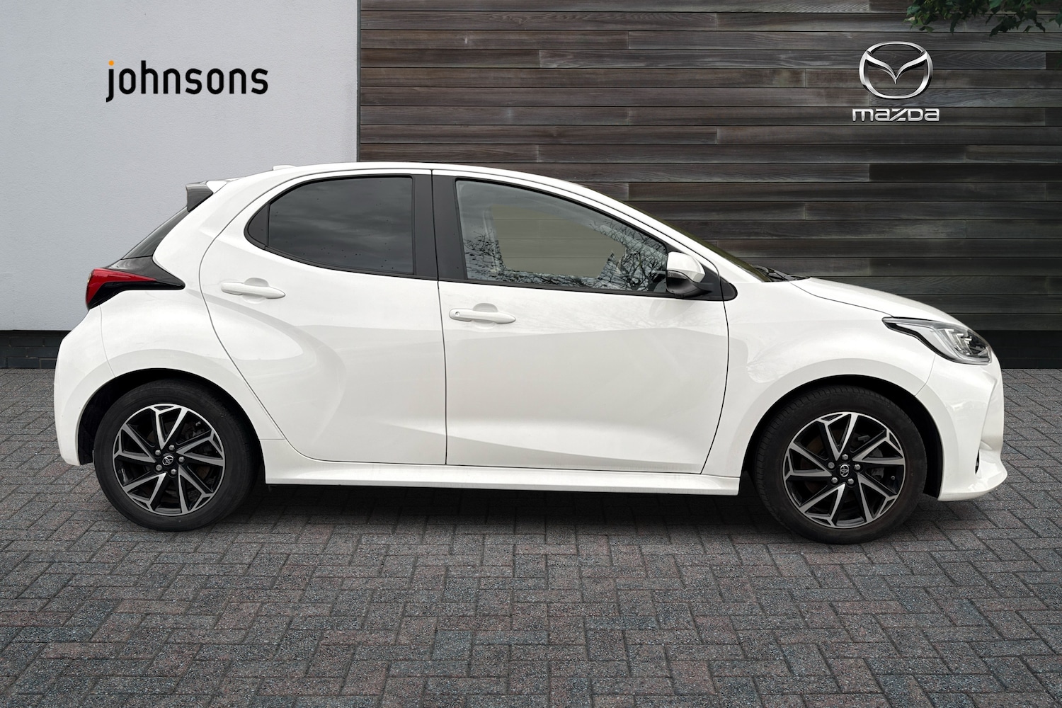 Used Toyota Yaris 2022 for sale - 76675063: Photo 8