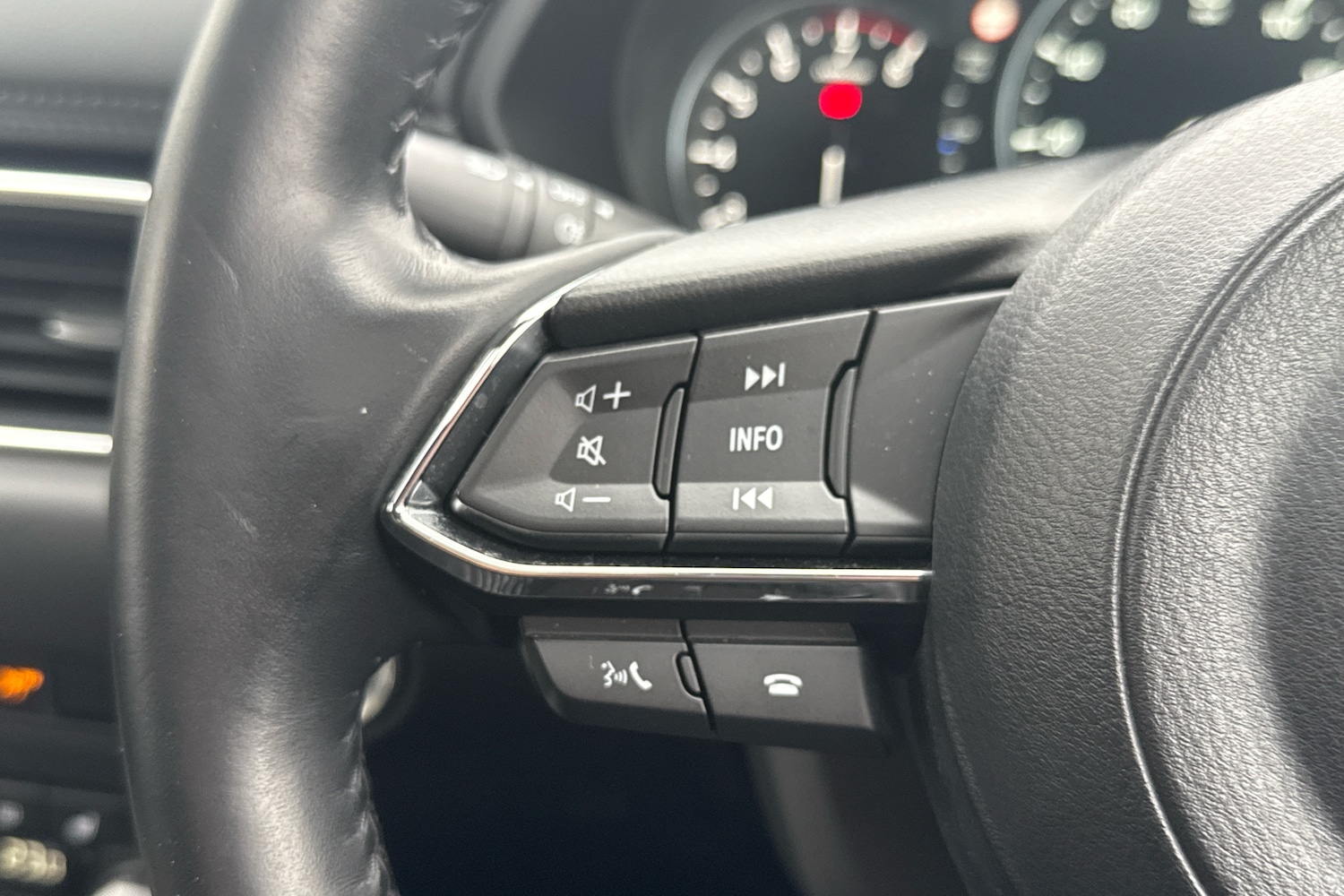 Used Mazda CX-5 2023 for sale - 76717147: Photo 25