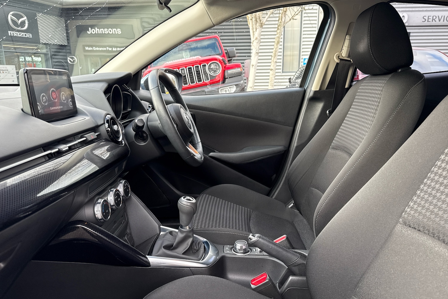 Used Mazda Mazda2 2019 for sale - 77001702: Photo 6