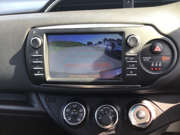 Used Toyota Yaris 2017 for sale - 74948128: Photo 19