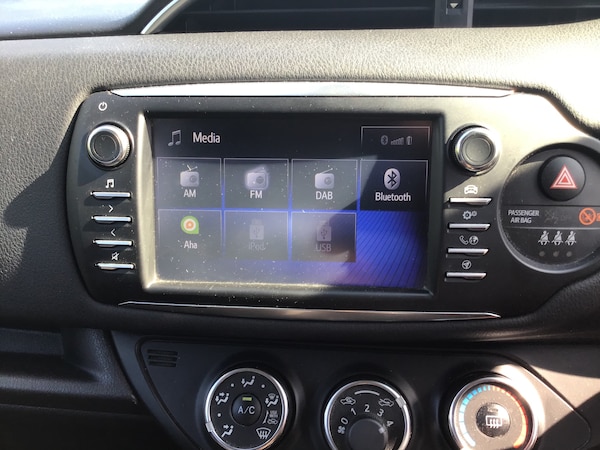 Used Toyota Yaris 2017 for sale - 74948128: Photo 21