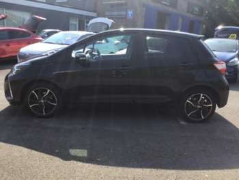 Used Toyota Yaris 2017 for sale - 74948128: Photo