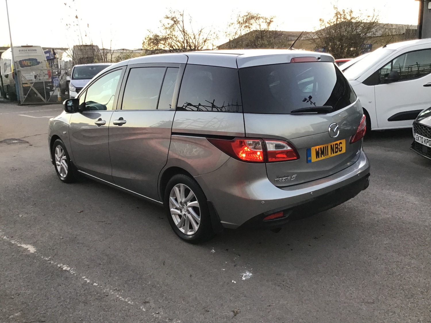 Used Mazda Mazda5 2011 for sale - 76546004: Photo 6