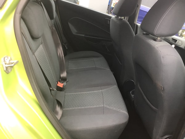 Used Ford Fiesta 2010 for sale - 76040562: Photo 10