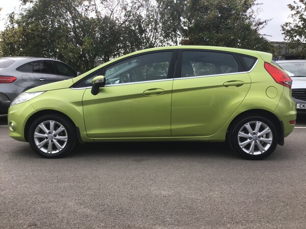 Used Ford Fiesta 2010 for sale - 76040562: Photo 8