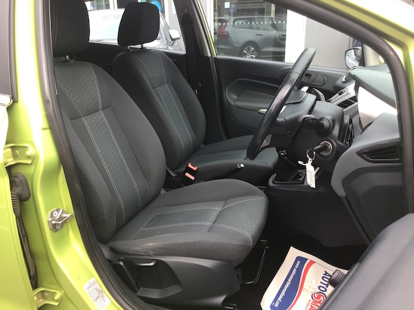 Used Ford Fiesta 2010 for sale - 76040562: Photo 9
