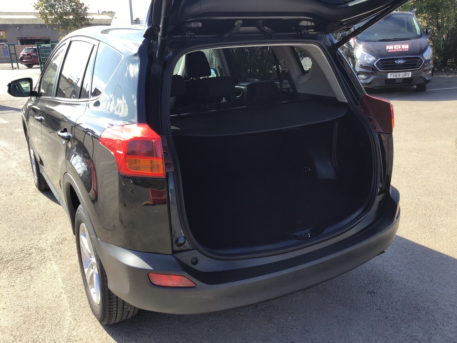 Used Toyota RAV4 2013 for sale - 75924673: Photo 11