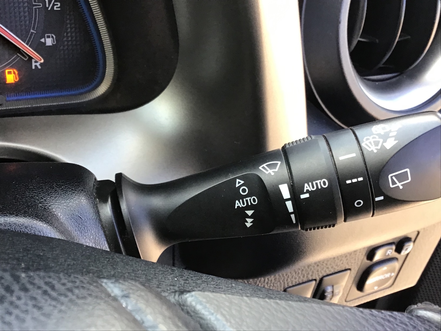 Used Toyota RAV4 2013 for sale - 75924673: Photo 26