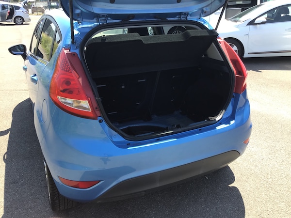 Used Ford Fiesta 2009 for sale - 76236932: Photo 11