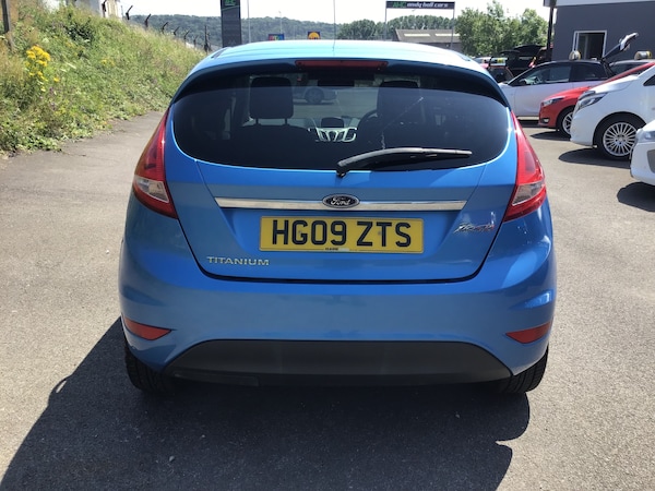 Used Ford Fiesta 2009 for sale - 76236932: Photo 6