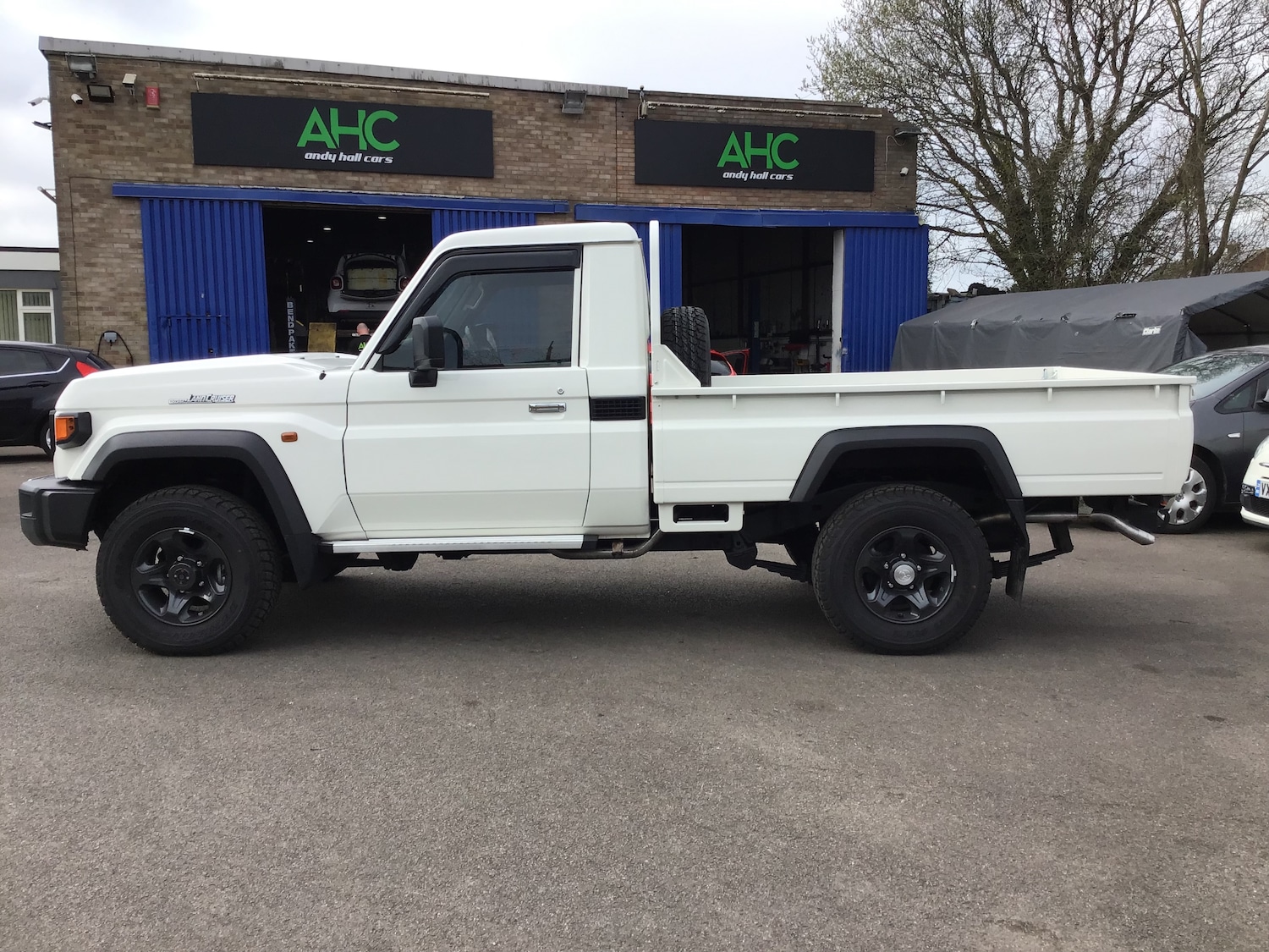 Vehicle 5