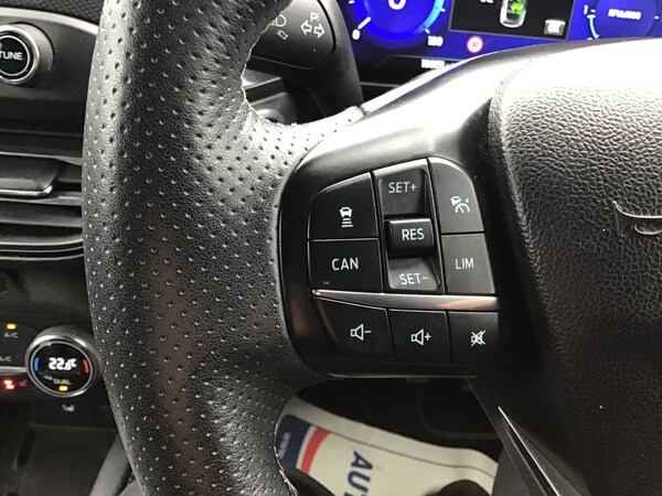 Used Ford Focus 2020 for sale - 76273712: Photo 26